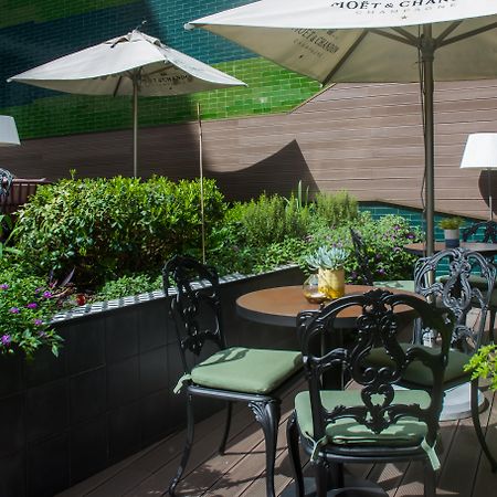 138 Liberdade Hotel Lisbon Bagian luar foto The terrace