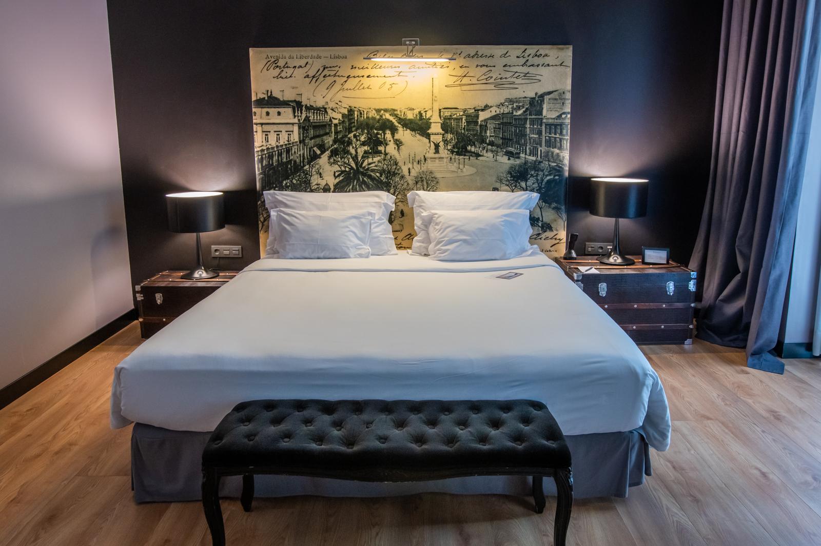 138 Liberdade Hotel Lisbon Bagian luar foto A bedroom at the hotel
