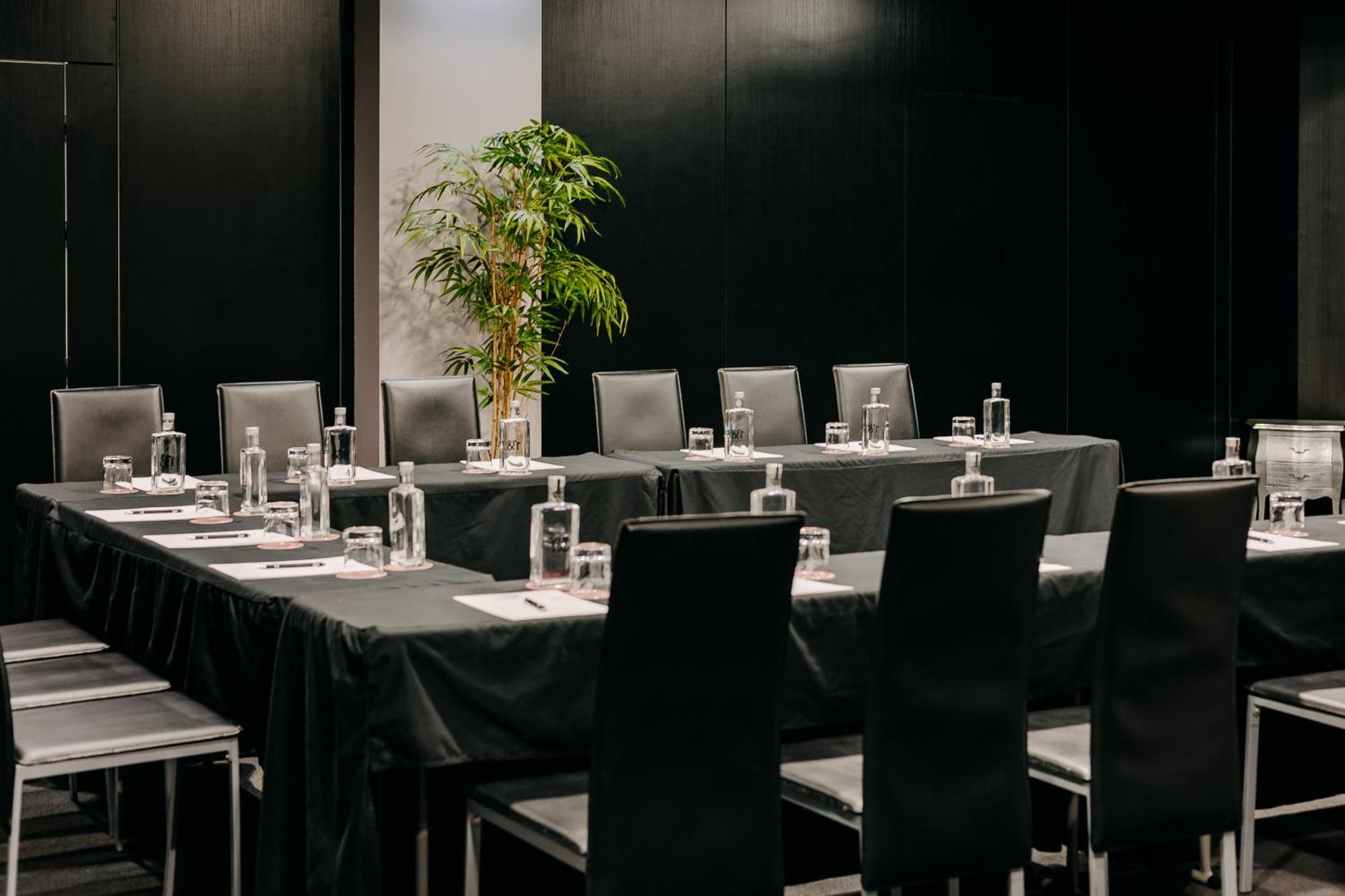 138 Liberdade Hotel Lisbon Bagian luar foto Meeting room